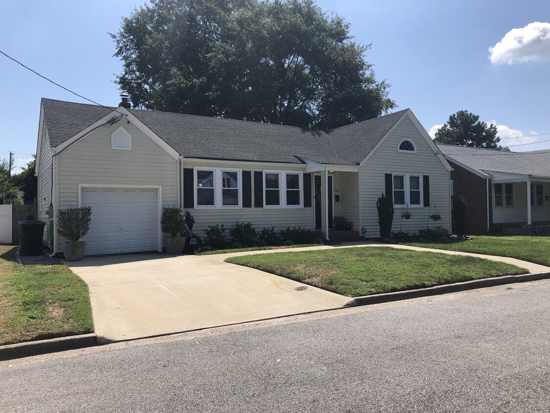 113 Idlewood Ave, Portsmouth, VA 23704 House Rental in Portsmouth, VA