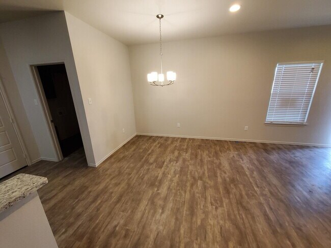 Foto del edificio - 6, 9 or 12 month Lease! Cooper Schools/ So...