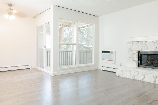 Building Photo - 3030 Oneal Pkwy