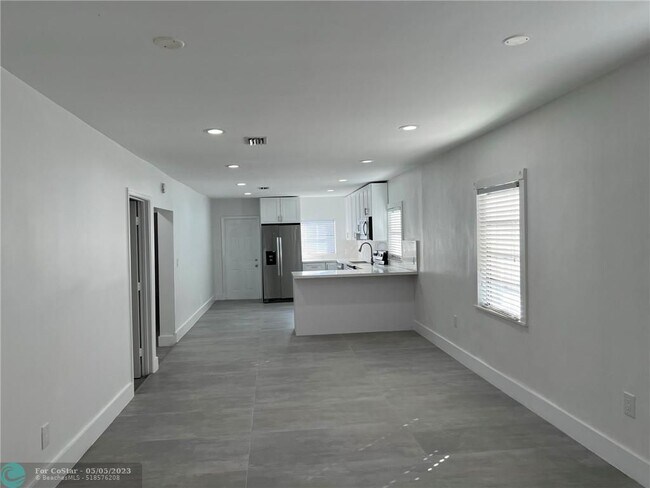Foto del edificio - 78 NW 52nd St