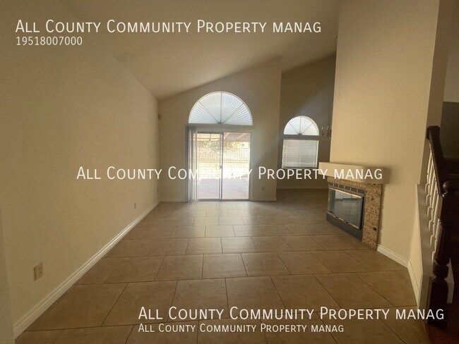 Building Photo - 2 Story Single Family Home in Vista