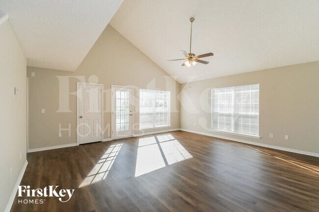 Building Photo - 7452 Cliff Cottage Dr