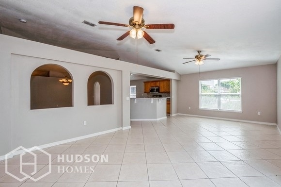 Foto del edificio - NOW AVAILABLE! 2105 Marisol Loop, Kissimme...