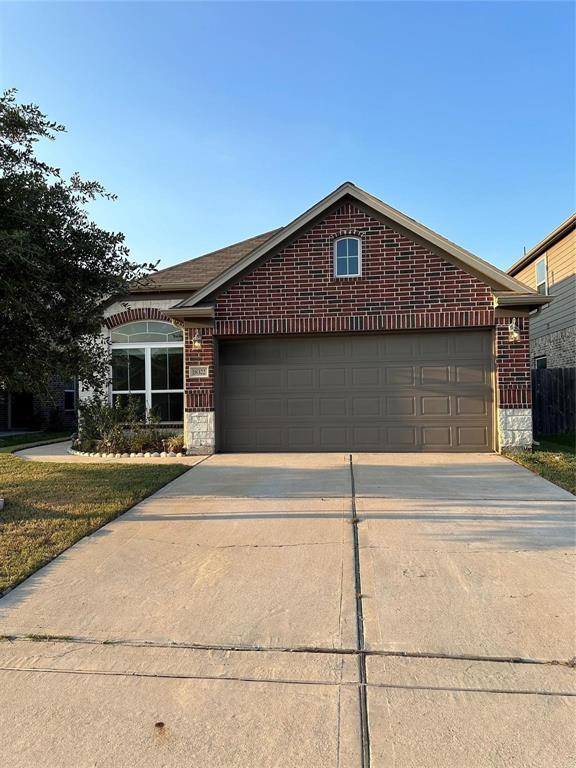 Foto principal - 18322 Hickory Trunnel Ln