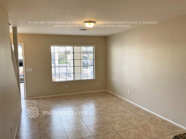 Building Photo - 7801 N 44th Dr