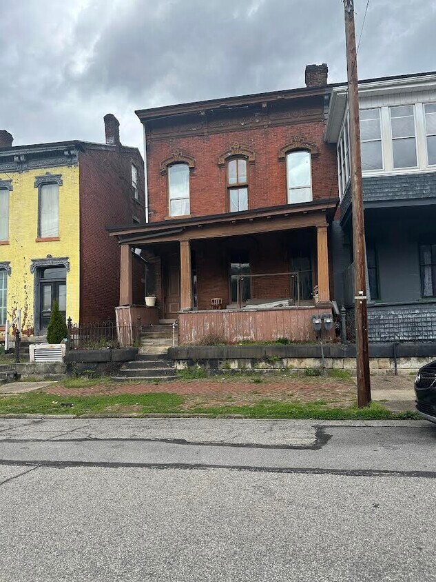 Primary Photo - 65 15th St