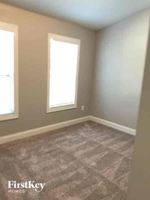 Building Photo - 7489 Sarah Dr