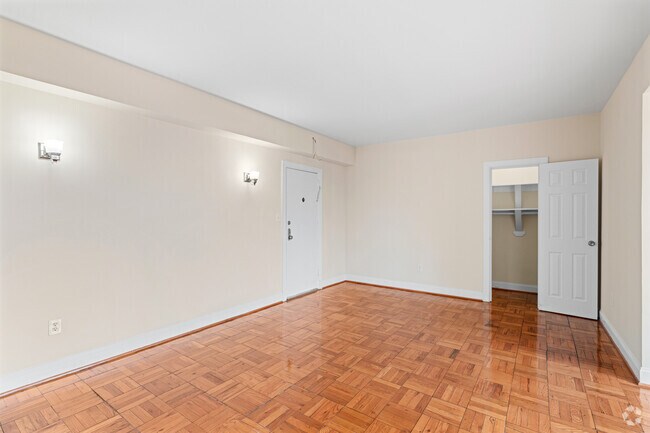 Estudio, 1 habitación - 510 pies cuadrados - Sala de estar, estudio - Majestic Apartments