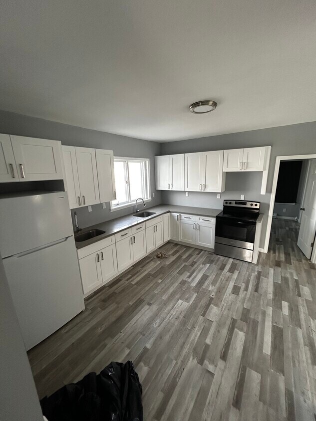 Foto principal - 19 Landfield Ave