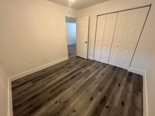 Foto del edificio - 242 NW 14th St