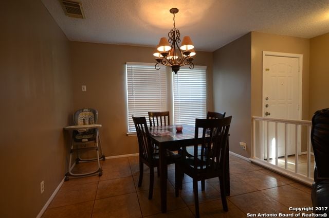 Building Photo - 2119 Skull Valley Dr