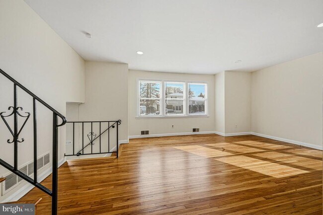 Foto del edificio - 2651 Abington Rd