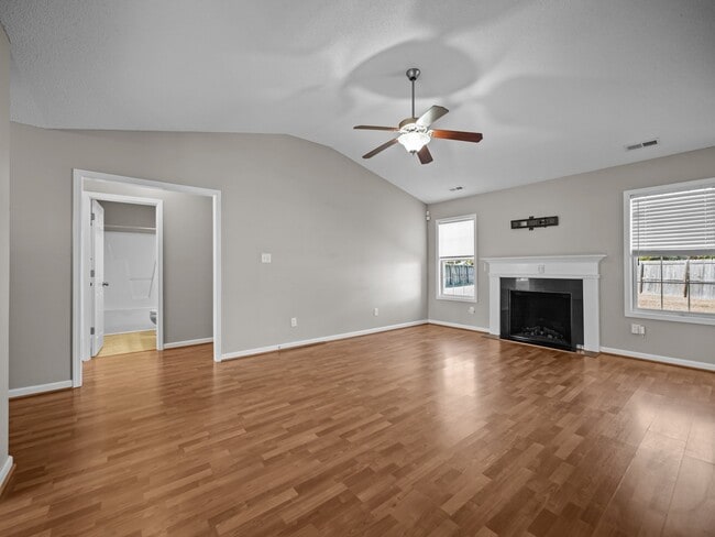 Building Photo - 101 Berwick Ct