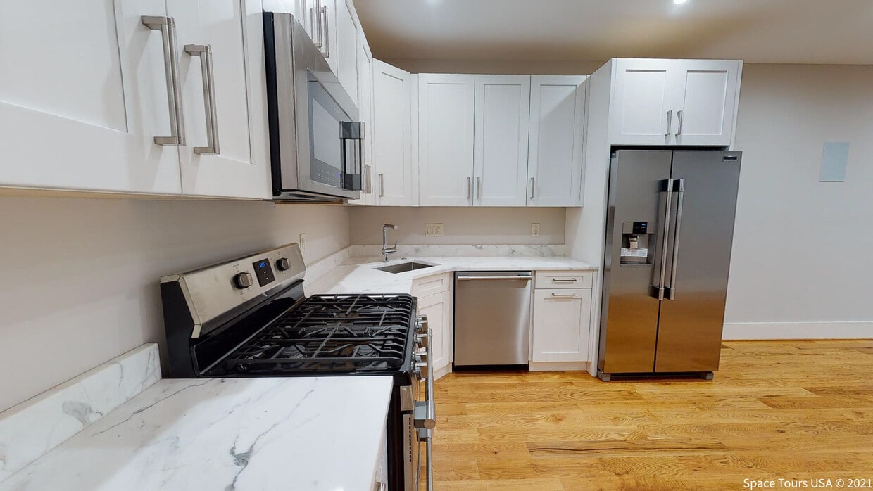 Primary Photo - 523 Lamont St NW