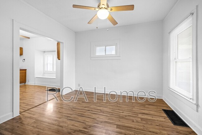 Foto del edificio - 901 N Linwood Ave