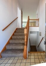 Building Photo - 1122 Grand Teton Dr