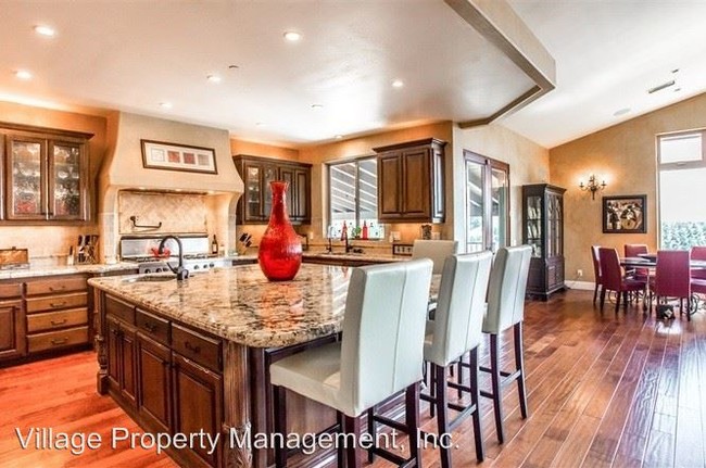 Building Photo - 3 br, 3 bath House - 3281 Reche Road