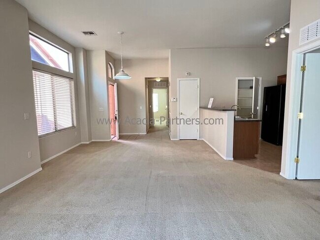 Foto del edificio - Two Bedroom Home