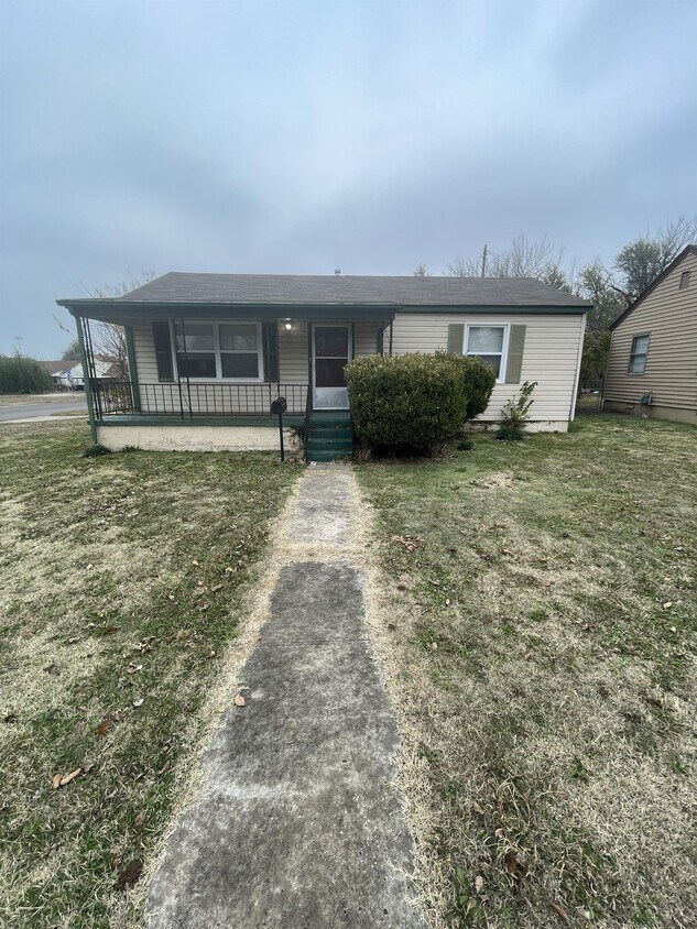201 Elm St, Midwest City, OK 73110 House Rental in Midwest City, OK