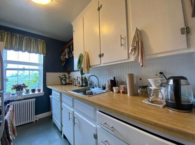 Building Photo - 12 Kilsyth Terrace