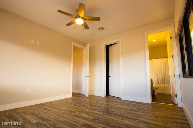 Building Photo - 3001 Robert Trent Jones Ln