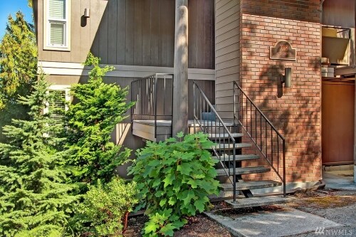 Foto del edificio - 1018 W Emerson St