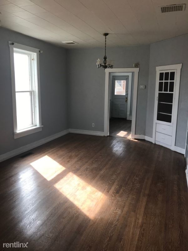 Building Photo - 4 br, 1 bath House - 919 Ergo St