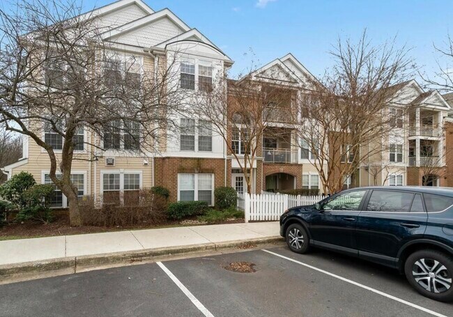 Building Photo - 12008 Amber Ridge Cir
