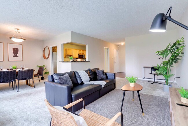 Foto del edificio - 1201 S Bell St