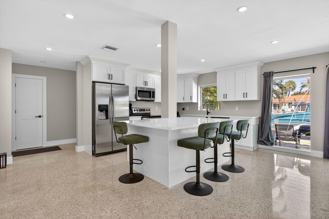 Foto del edificio - 2433 SE 10th St