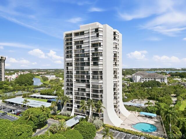 Building Photo - 2400 Presidential Way