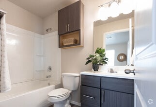 2BR, 2BA - 933 SF - Apex Villas