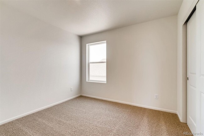 Foto del edificio - 1060 Long Meadows St