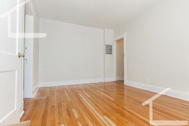 Foto del edificio - Spacious two bedroom in Brighton