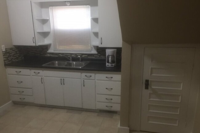 remodeled kitchen - 505 N 4th St