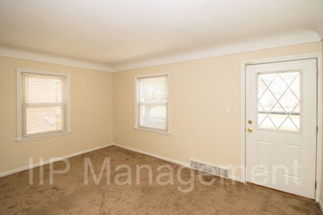 Building Photo - Welcome home to this beautiful 3BR Home in...