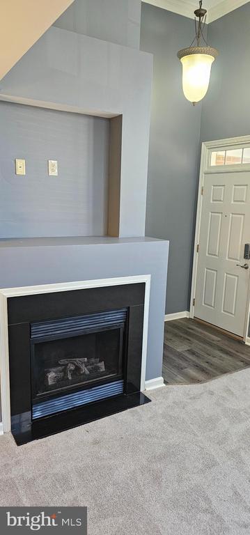 Foto del edificio - 923 Pine Forest Ln