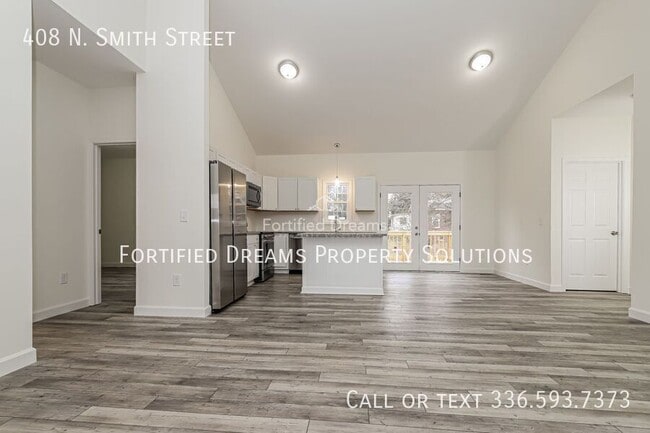 Building Photo - 408 N Smith St