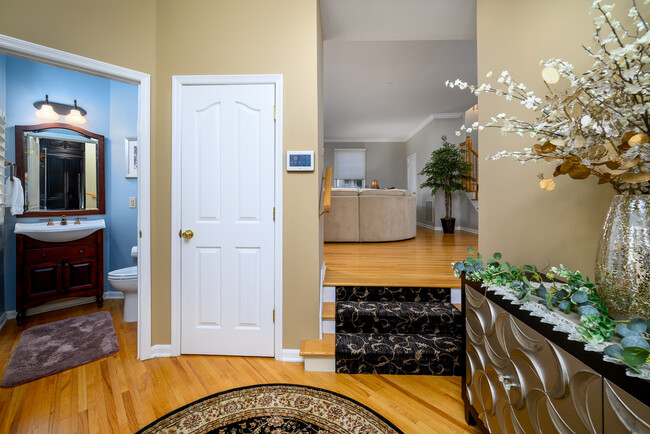 Entry Foyer - 2 Sevell Cir