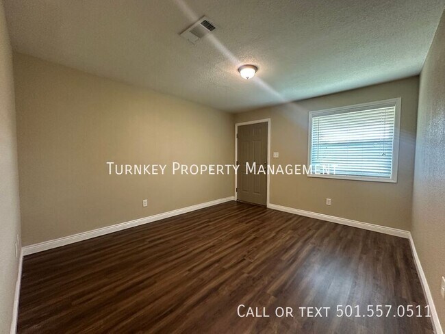Foto del edificio - 5101 N Walnut Rd
