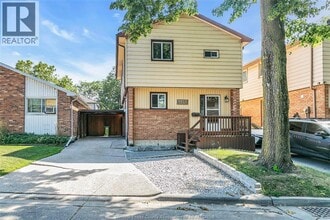 Building Photo - 9015 Copperfield Ct
