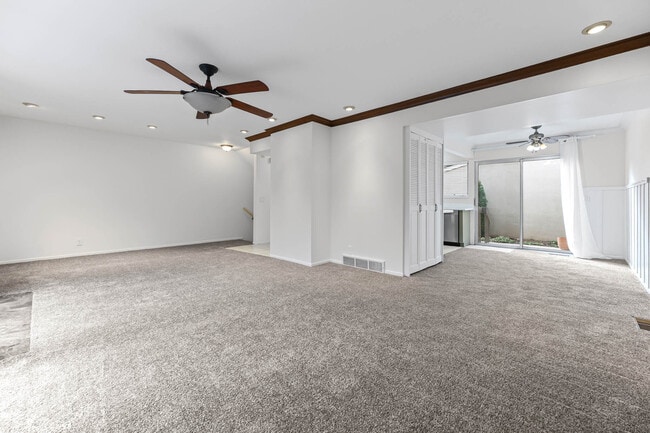 Building Photo - 1871 Monterey Dr