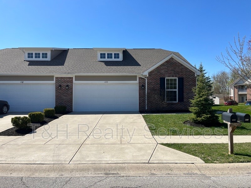 652 N Grant St, Brownsburg, IN 46112 Condo for Rent in Brownsburg, IN