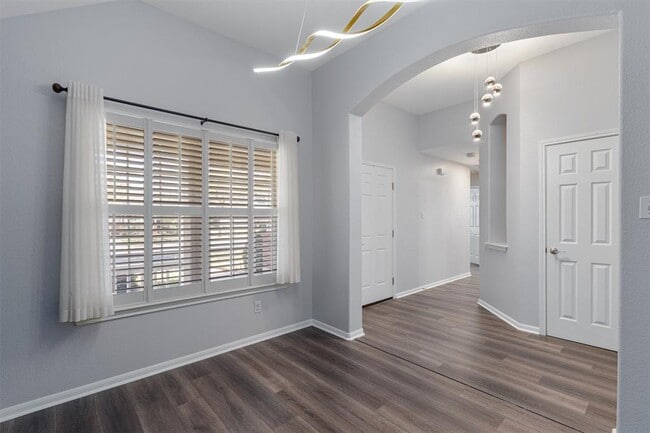 Foto del edificio - 153 Hickory Ln
