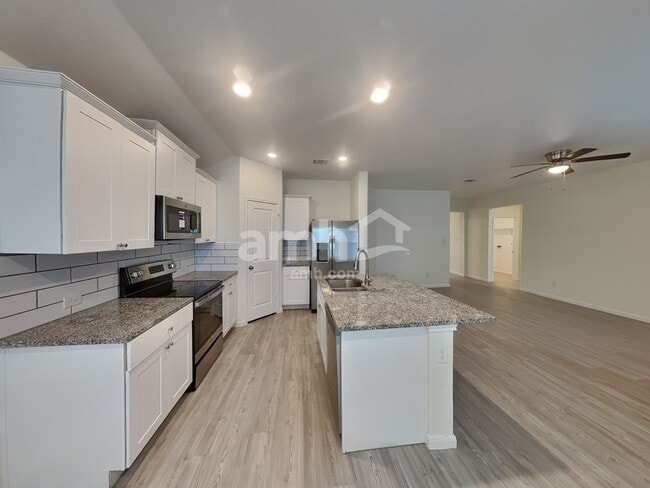 Building Photo - 2708 Iberia Ct