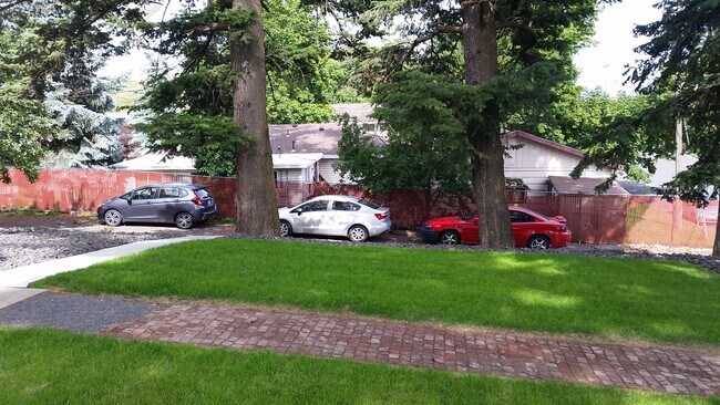 Foto del edificio - 1125 Oakland St