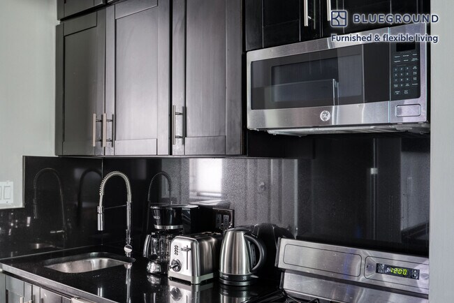 Foto del edificio - 118 Christopher St