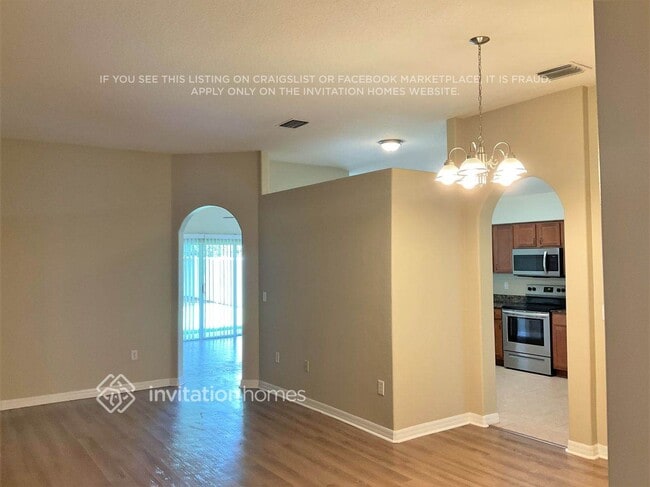 Building Photo - 7128 Royal George Ct