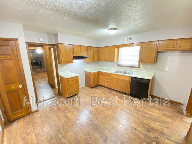 Foto del edificio - 5358 Blue Ridge Pkwy