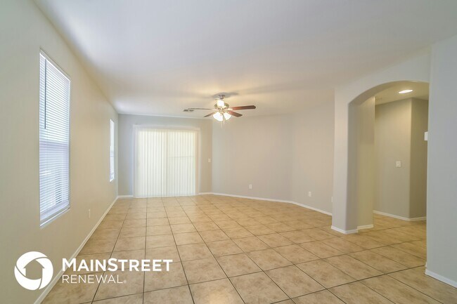 Foto del edificio - 2214 S 114th Ln